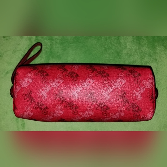 COACH Make-up/Carrying Case - Picture 3 of 4